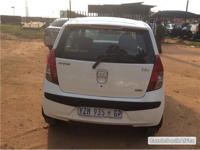 Hyundai i10 Manual 2010 in South Africa