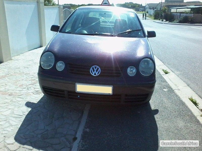 Volkswagen Polo Manual 2004 - image 4