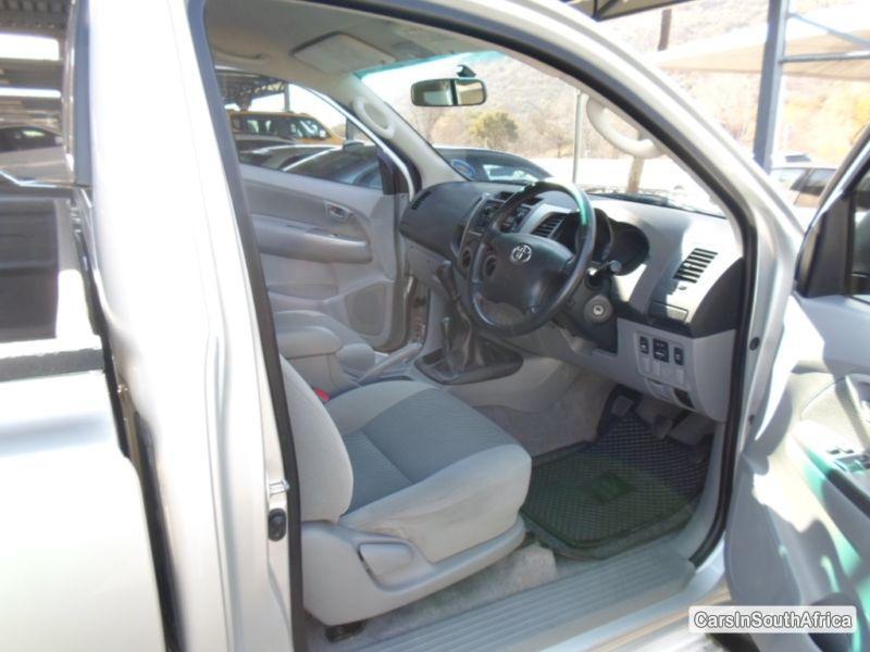 Toyota Hilux Manual 2011 in South Africa