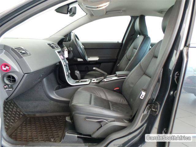 Volvo S40 Manual 2010 - image 4