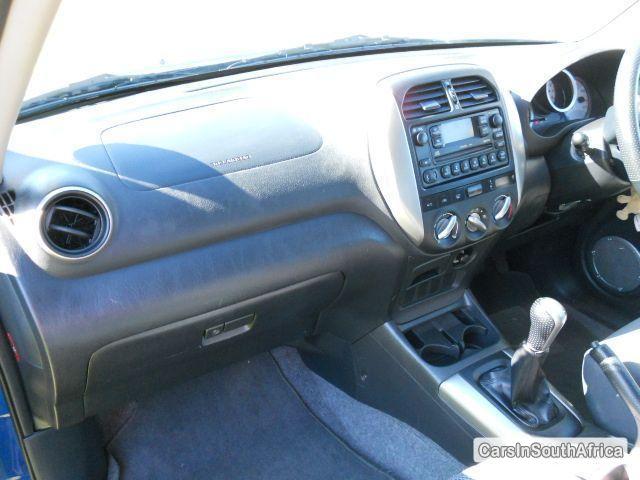 Toyota RAV-4 Manual 2005 in South Africa