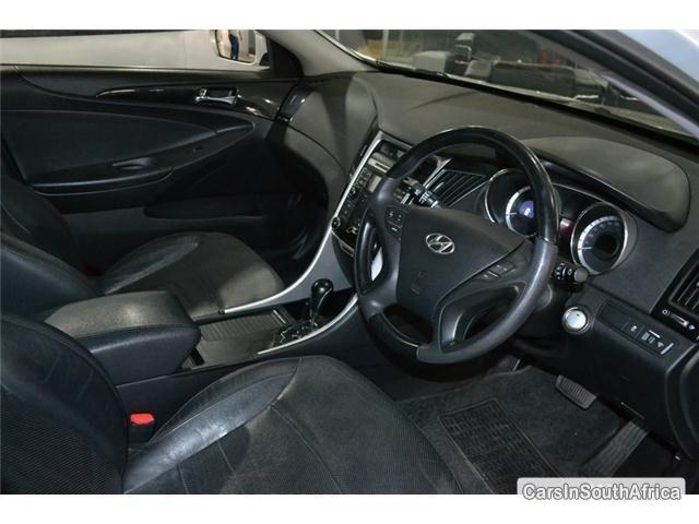 Hyundai Sonata Automatic 2010 - image 4