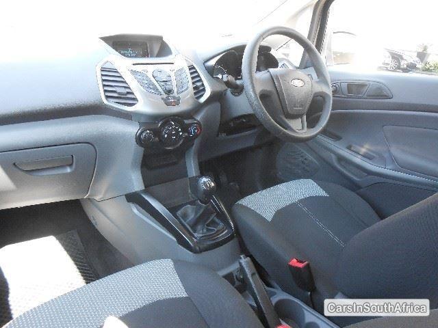 Ford EcoSport Manual 2014 - image 4