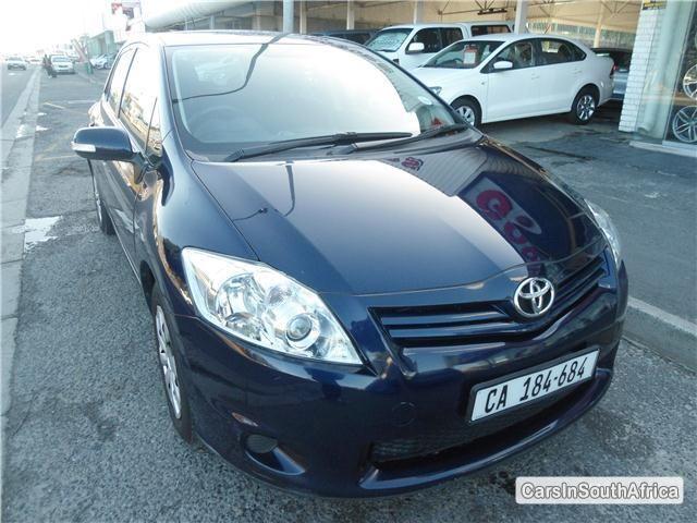 Toyota Auris Manual 2011 - image 4