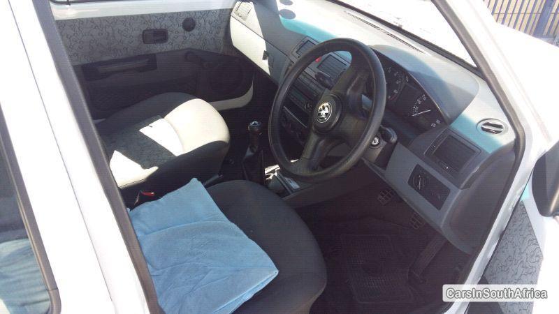 Volkswagen Golf Manual 2008 - image 4