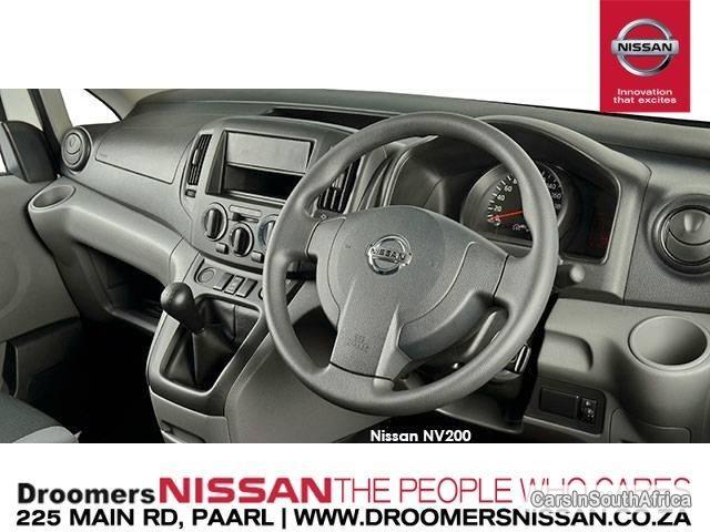 Nissan NV200 Manual 2015 - image 4