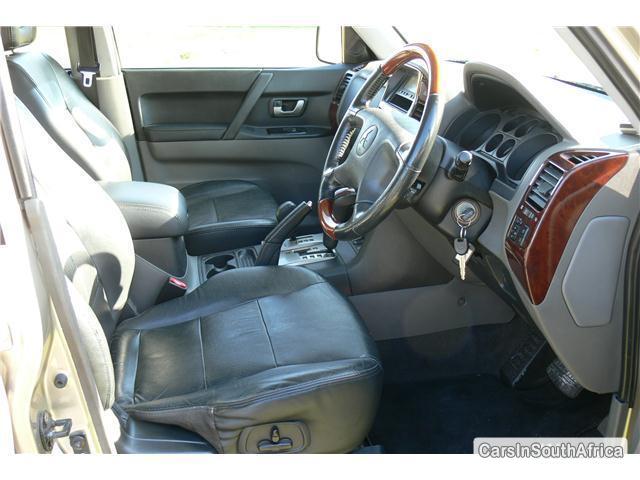 Mitsubishi Pajero Automatic 2006 - image 4