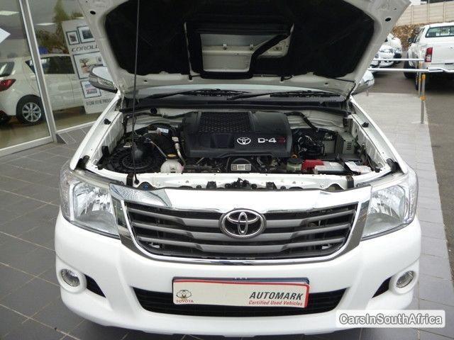 Toyota Hilux Manual 2012 in South Africa