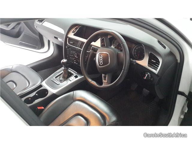 Audi A4 Manual 2011 - image 4