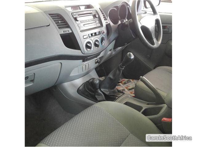 Toyota Hilux Manual 2006 in South Africa