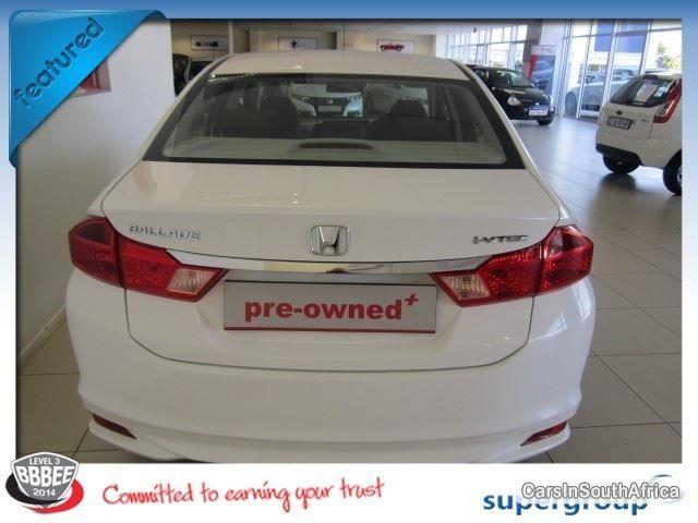Honda Ballade Automatic 2014 - image 4