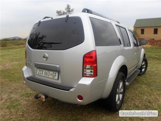 Nissan Pathfinder Automatic 2010 in South Africa
