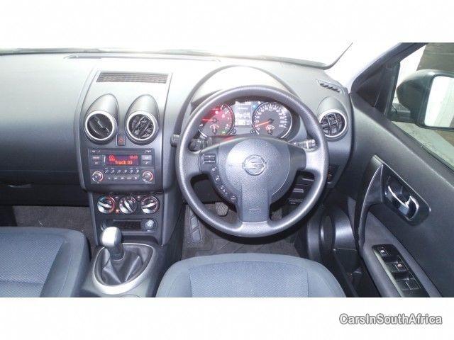 Nissan Qashqai Manual 2014 in South Africa