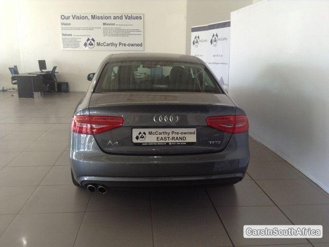 Audi A4 Manual 2014 - image 4