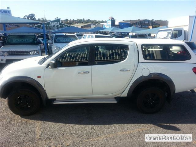 Mitsubishi Triton Manual 2007 - image 4