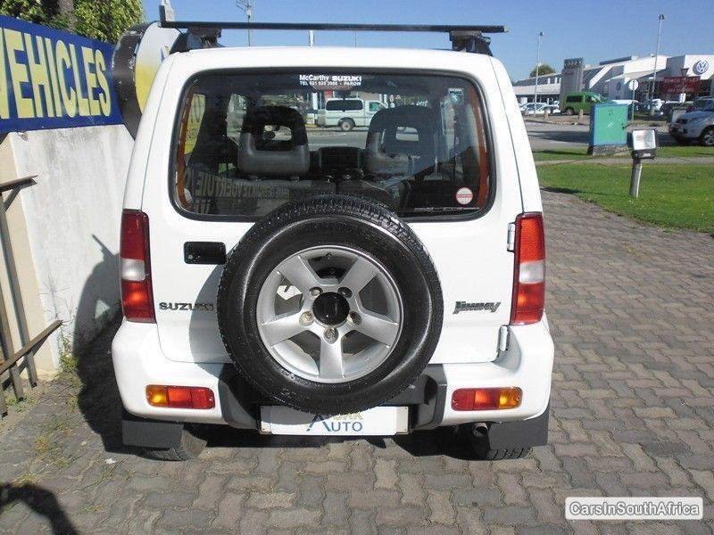Suzuki Jimny Manual 2009 - image 4