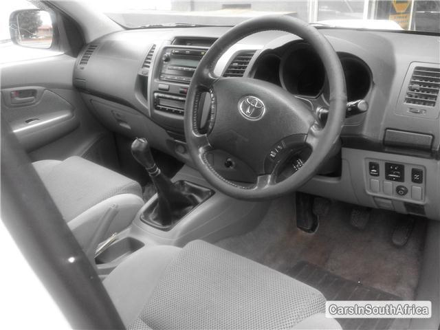 Toyota Hilux Manual 2011 in South Africa