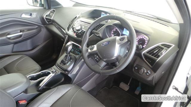 Ford Kuga Automatic 2014 - image 5