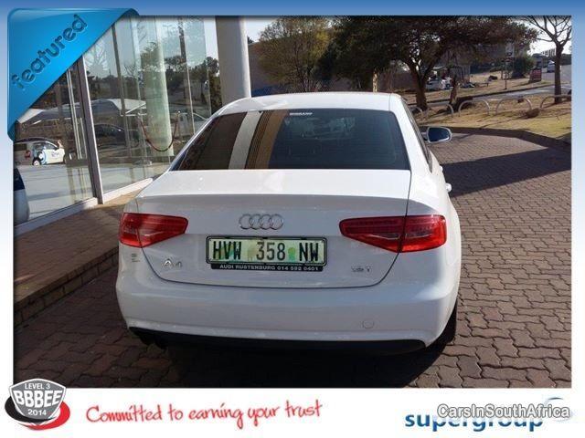 Audi A4 Manual 2012 - image 5