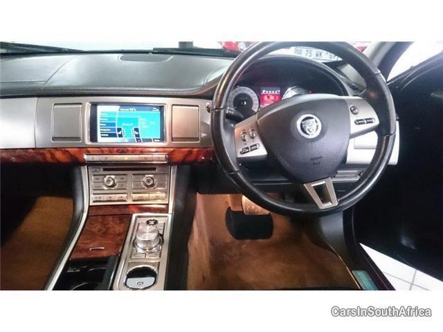 Jaguar XF Automatic 2010 - image 5