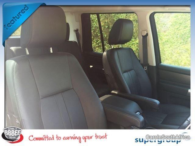 Land Rover Discovery Automatic 2013 - image 5