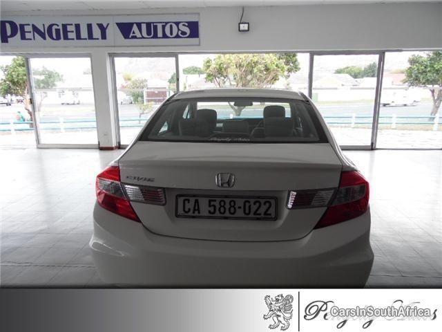 Honda Civic Manual 2012 - image 5