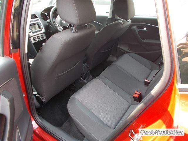 Volkswagen Polo Manual 2014 - image 5