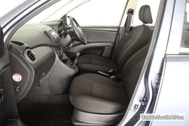 Hyundai i10 Manual 2014 - image 5