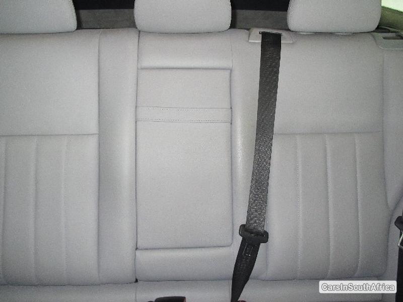 Mercedes Benz C-Class Manual 2009 - image 5
