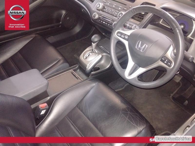 Honda Civic Automatic 2011 - image 5