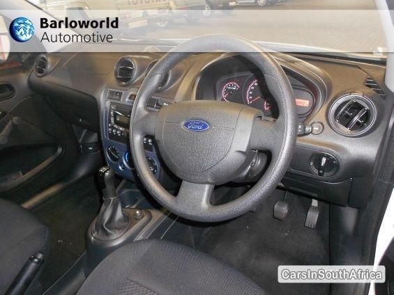 Ford Manual 2014 - image 5