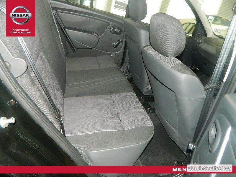 Renault Sandero Manual 2014 - image 5