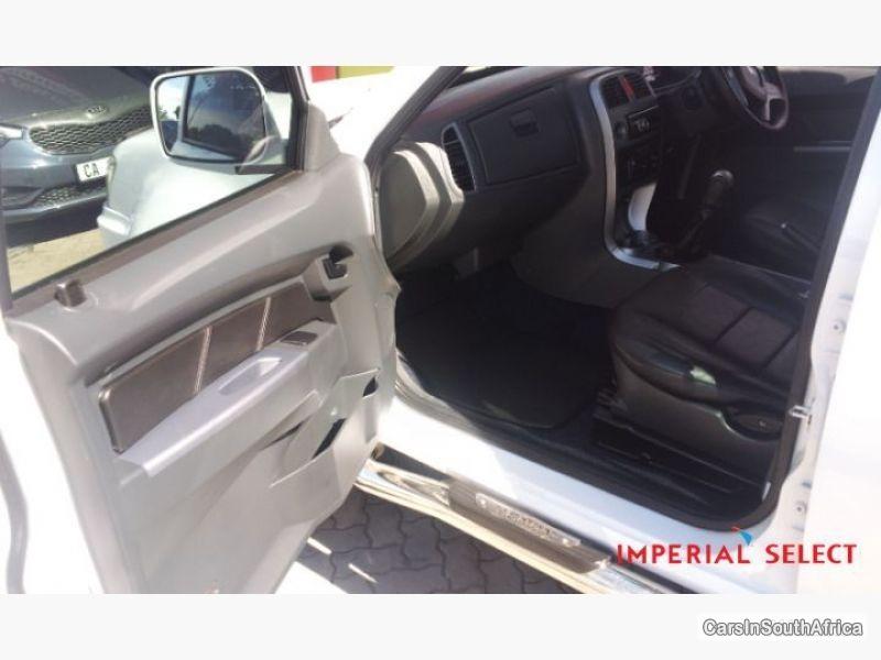 Tata Xenon Manual 2011 - image 5