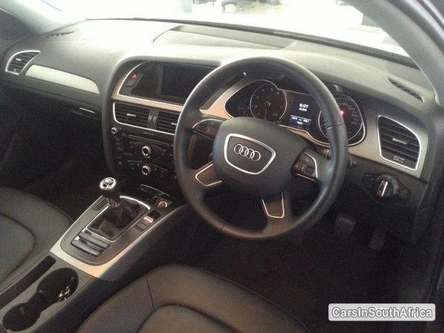 Audi A4 Manual 2014 - image 5