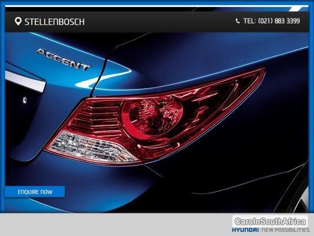 Hyundai Accent Manual 2015 - image 5