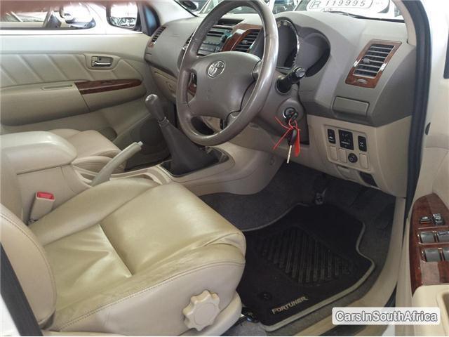 Toyota Fortuner Manual 2008 - image 5