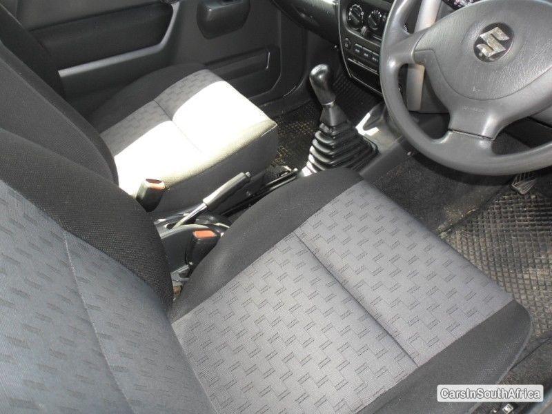 Suzuki Jimny Manual 2009 - image 5