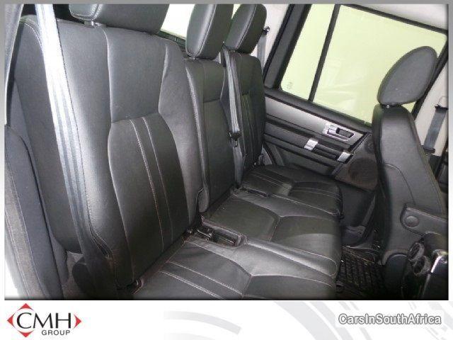 Land Rover Discovery Automatic 2011 - image 5