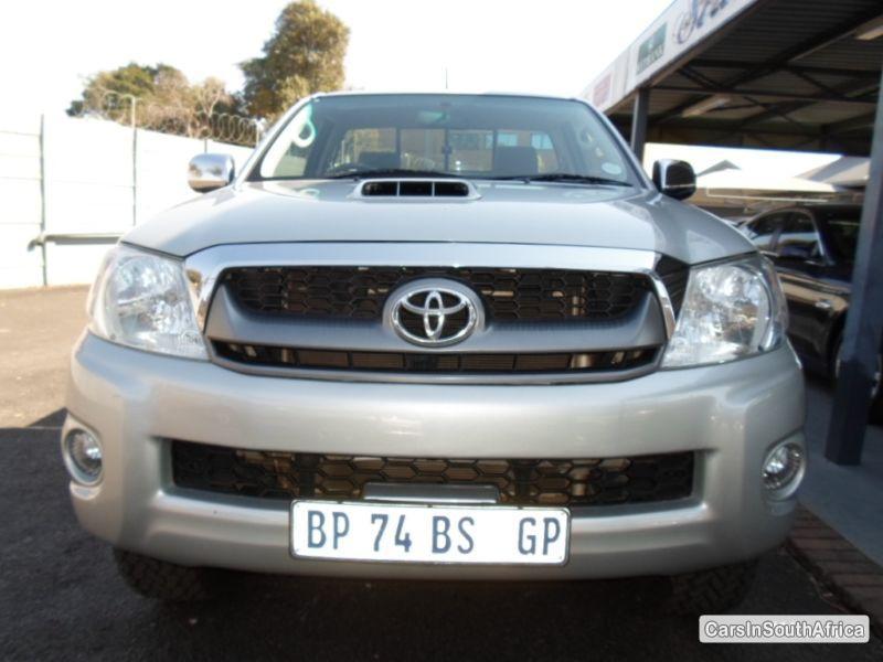Picture of Toyota Hilux Manual 2011 in South Africa