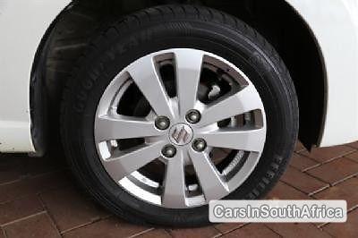 Suzuki Alto Manual 2012 - image 6