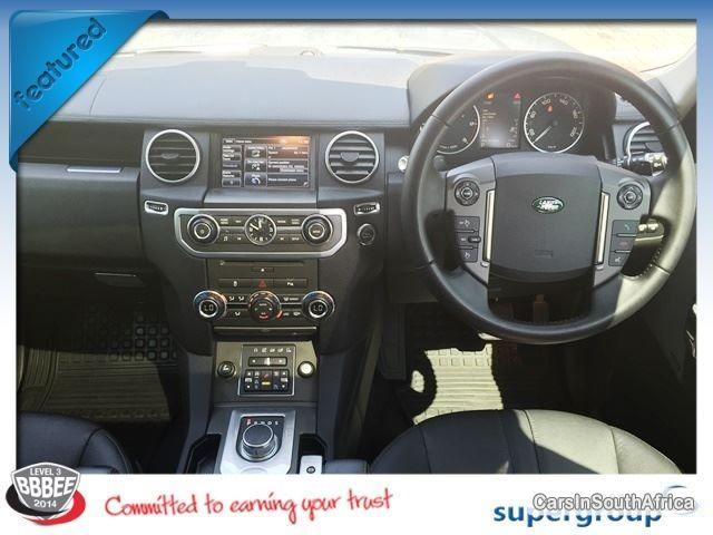 Land Rover Discovery Automatic 2013 - image 6