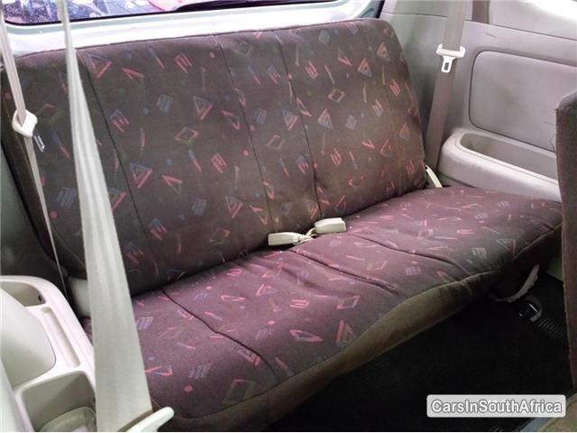Toyota Avanza Manual 2008 - image 6