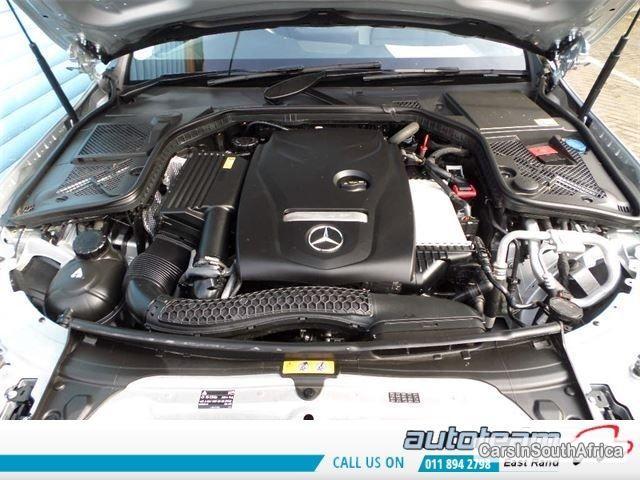 Mercedes Benz C-Class Automatic 2014 - image 6