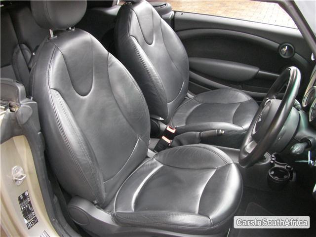 Mini Manual 2011 - image 6