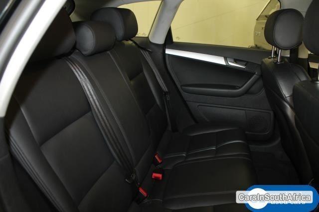 Audi A3 Manual 2011 - image 6