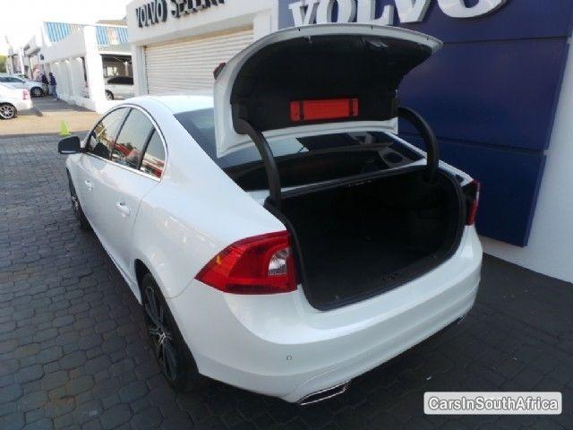 Volvo S60 Automatic 2014 - image 6