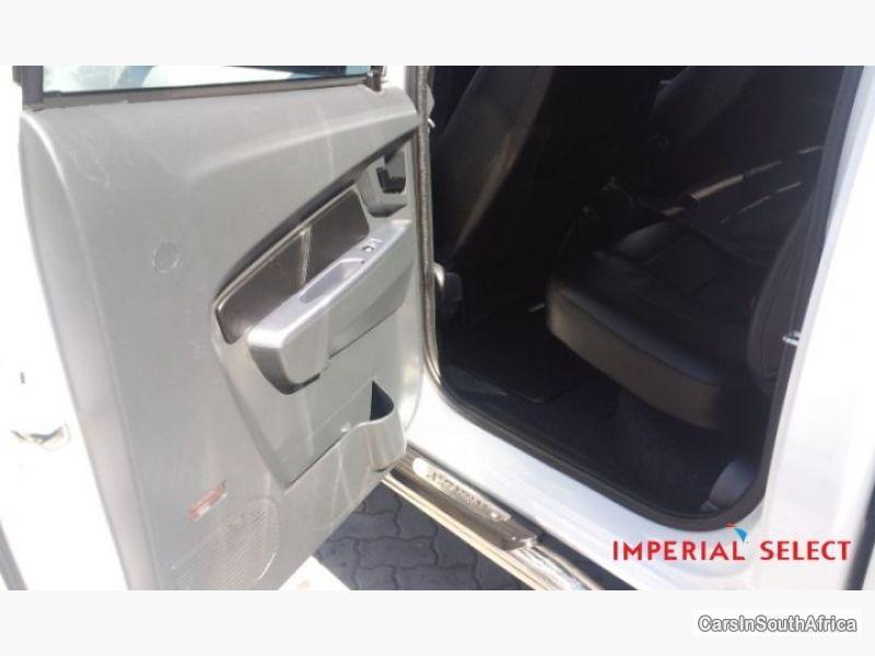 Tata Xenon Manual 2011 - image 6