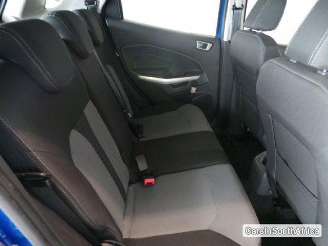 Ford EcoSport Manual 2015 - image 6