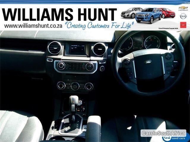 Land Rover Discovery Automatic 2012 - image 6