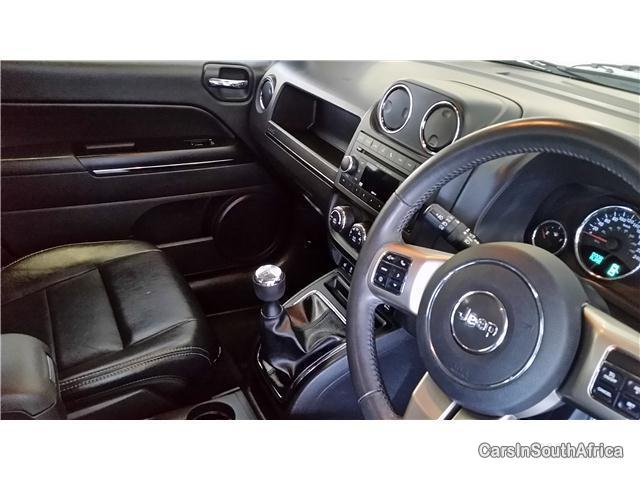 Jeep Compass Manual 2011 - image 6